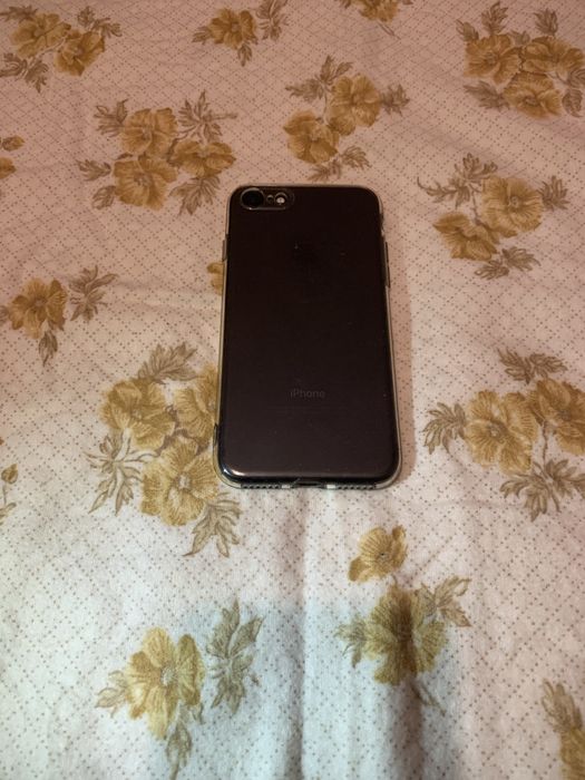 iPhone 7 (como novo)