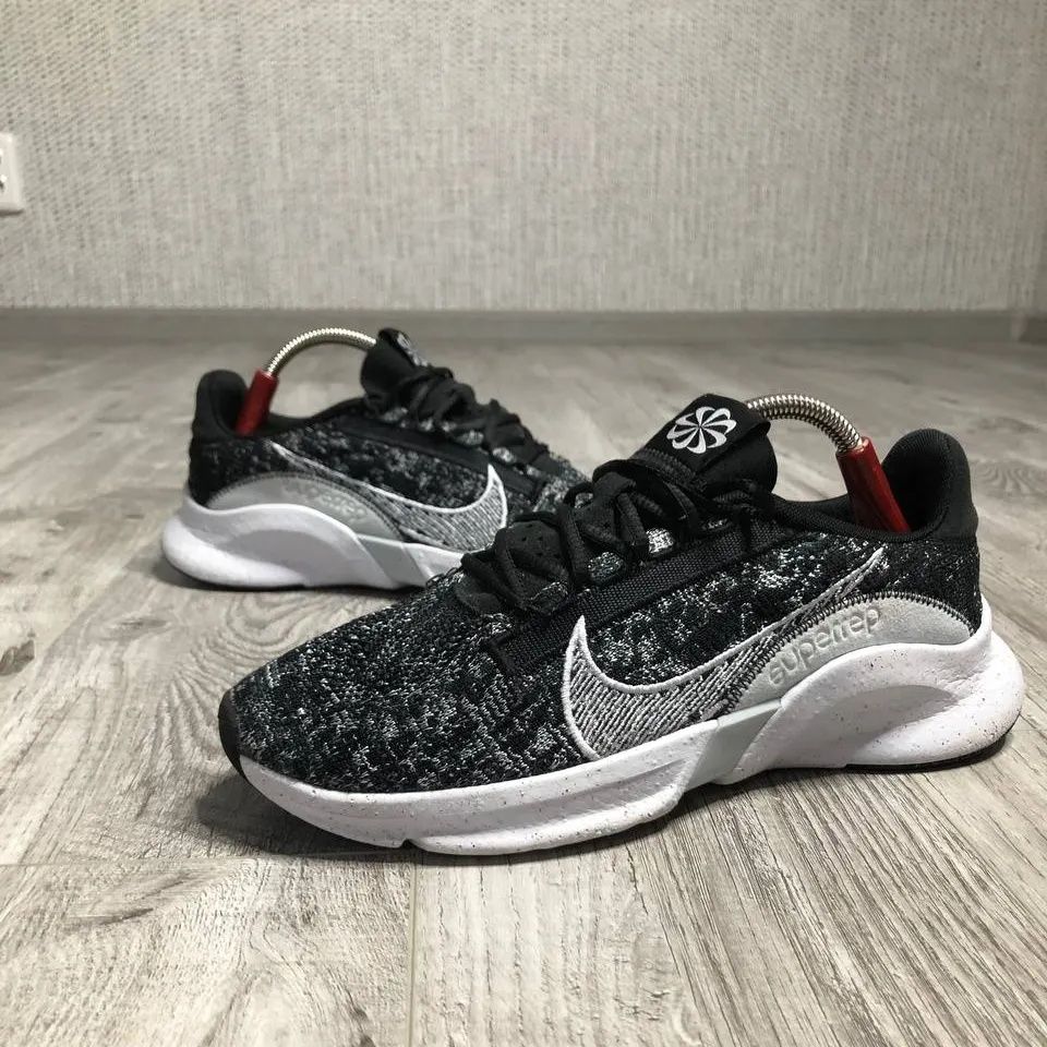 Чоловічі 42 кросівки Nike Superrep Air force vapour max