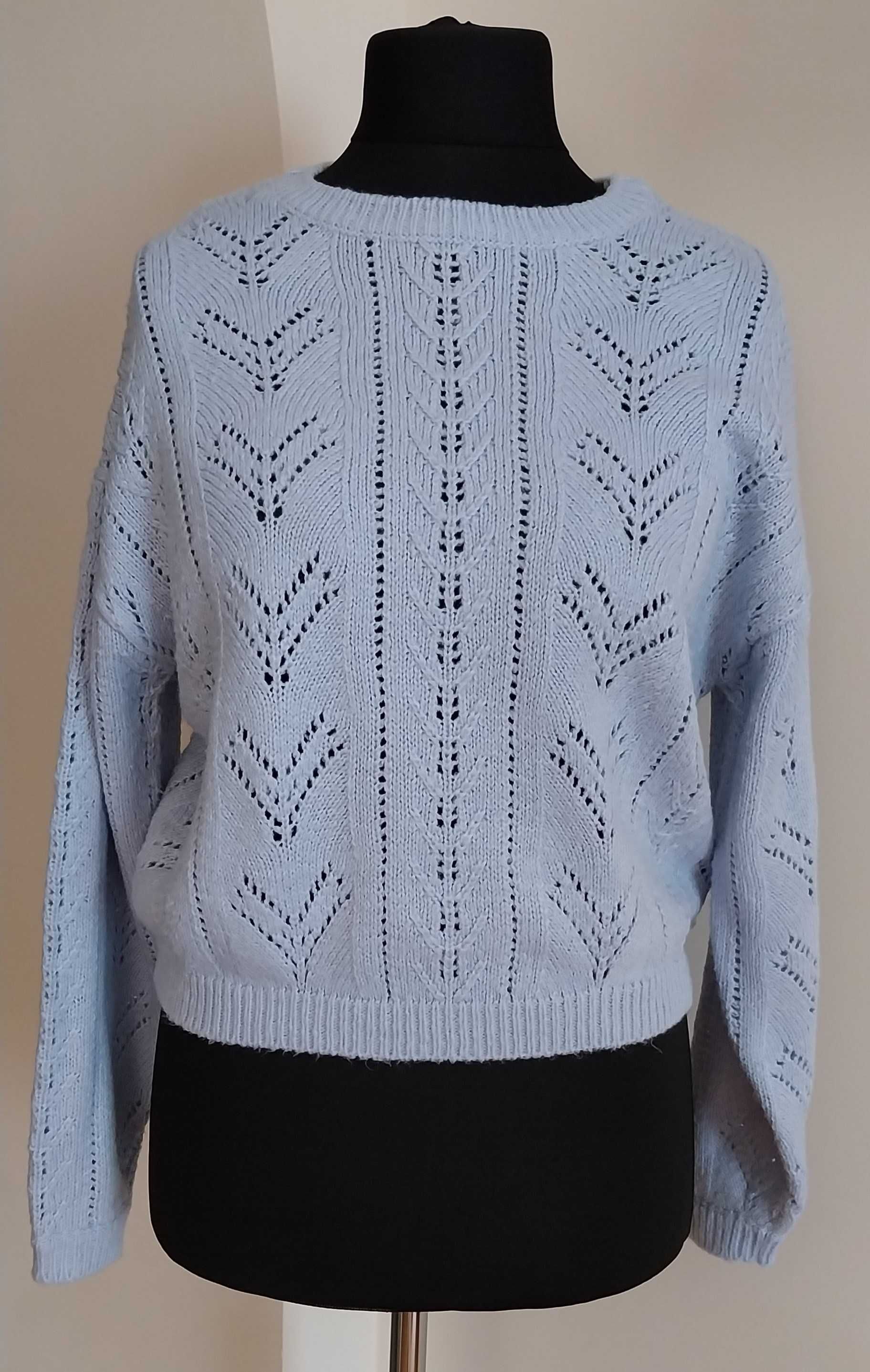 Błękitny sweter oversize House r. M/38
