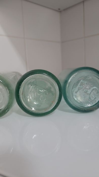 Garrafas antigas de laranjada Pirolito