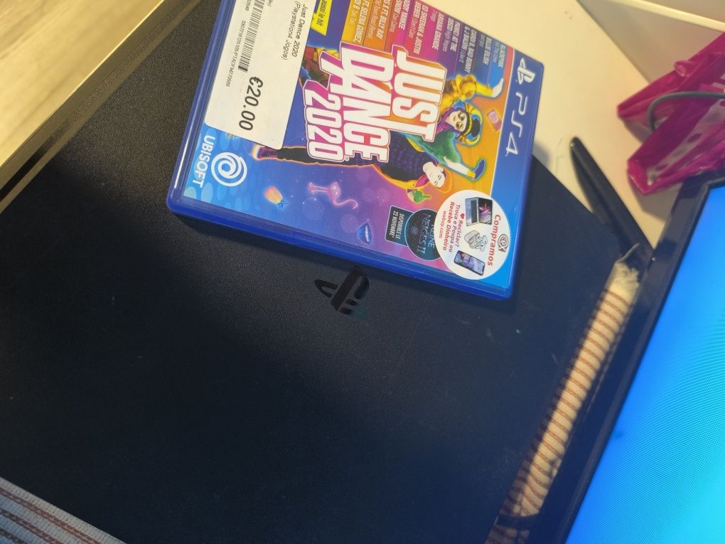 PlayStation 4 Sem comando
