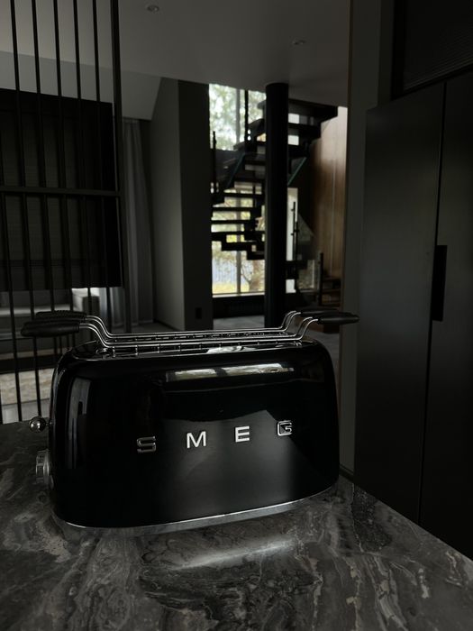 Продам тостер, Smeg, Італія, TSF02BLEU