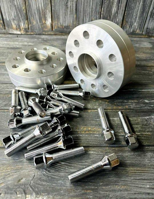 BLACK FRIDAY Колісні проставки  розширення колії під болти і шпильки