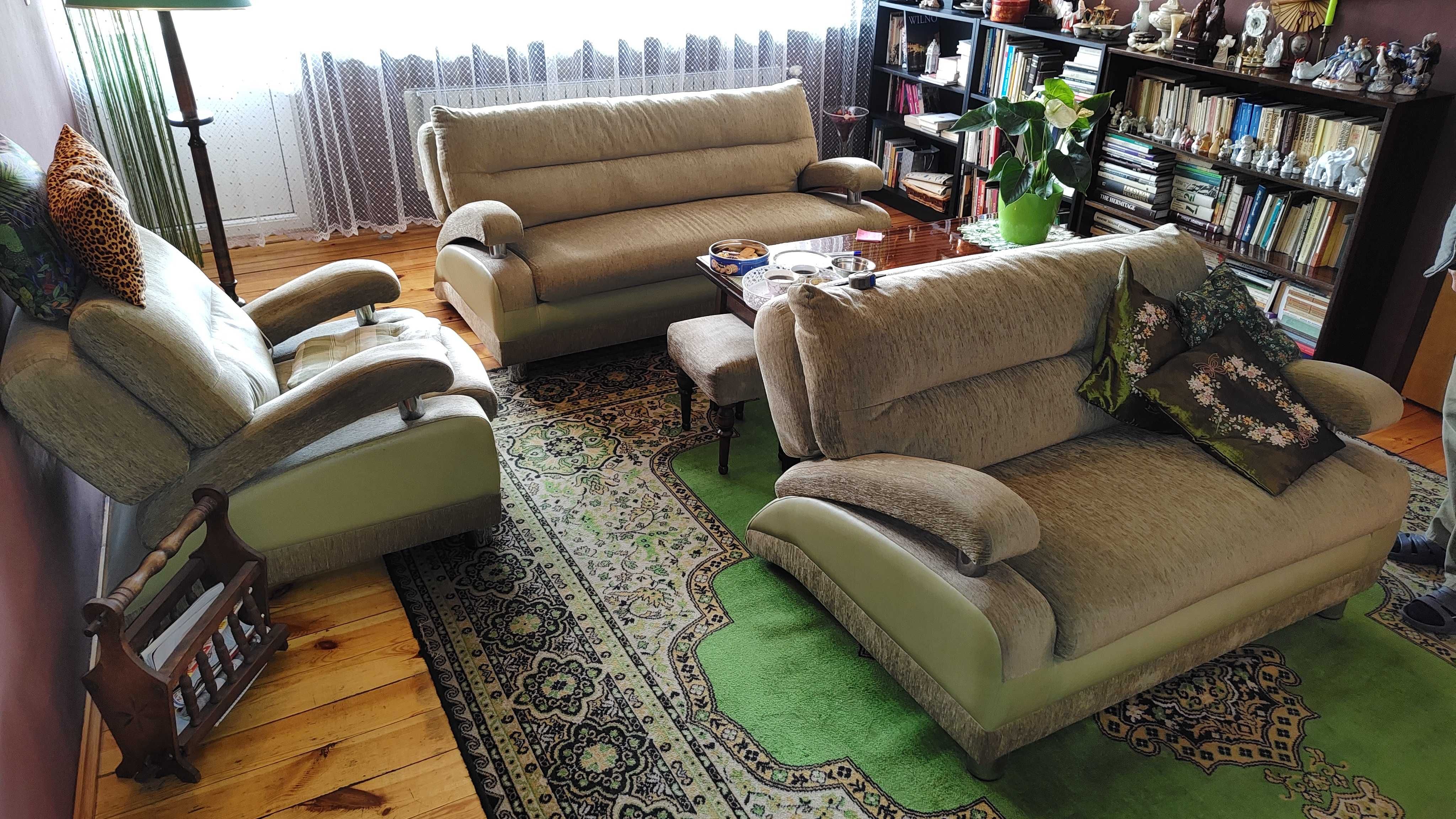 Komplet kanap wypoczynkowych salonowych