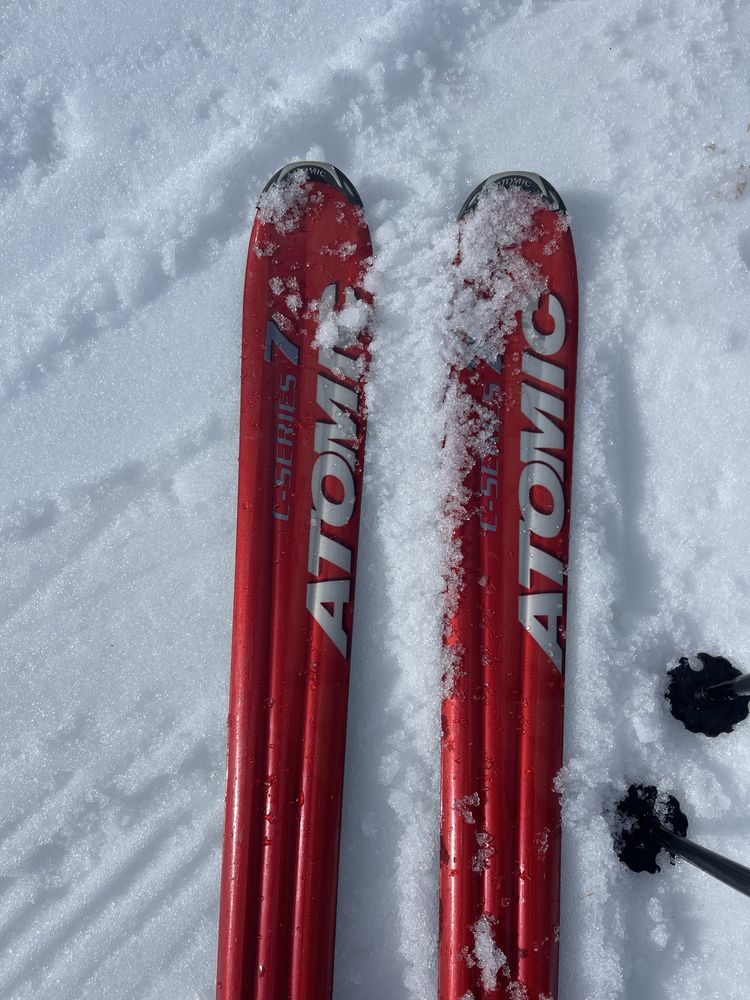 Skis atomic series 7