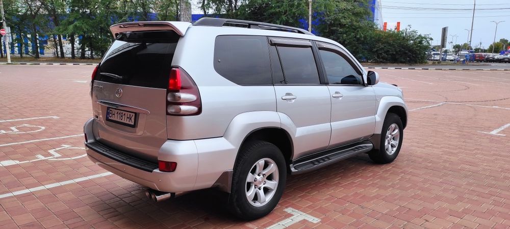 Toyota Prado официальный