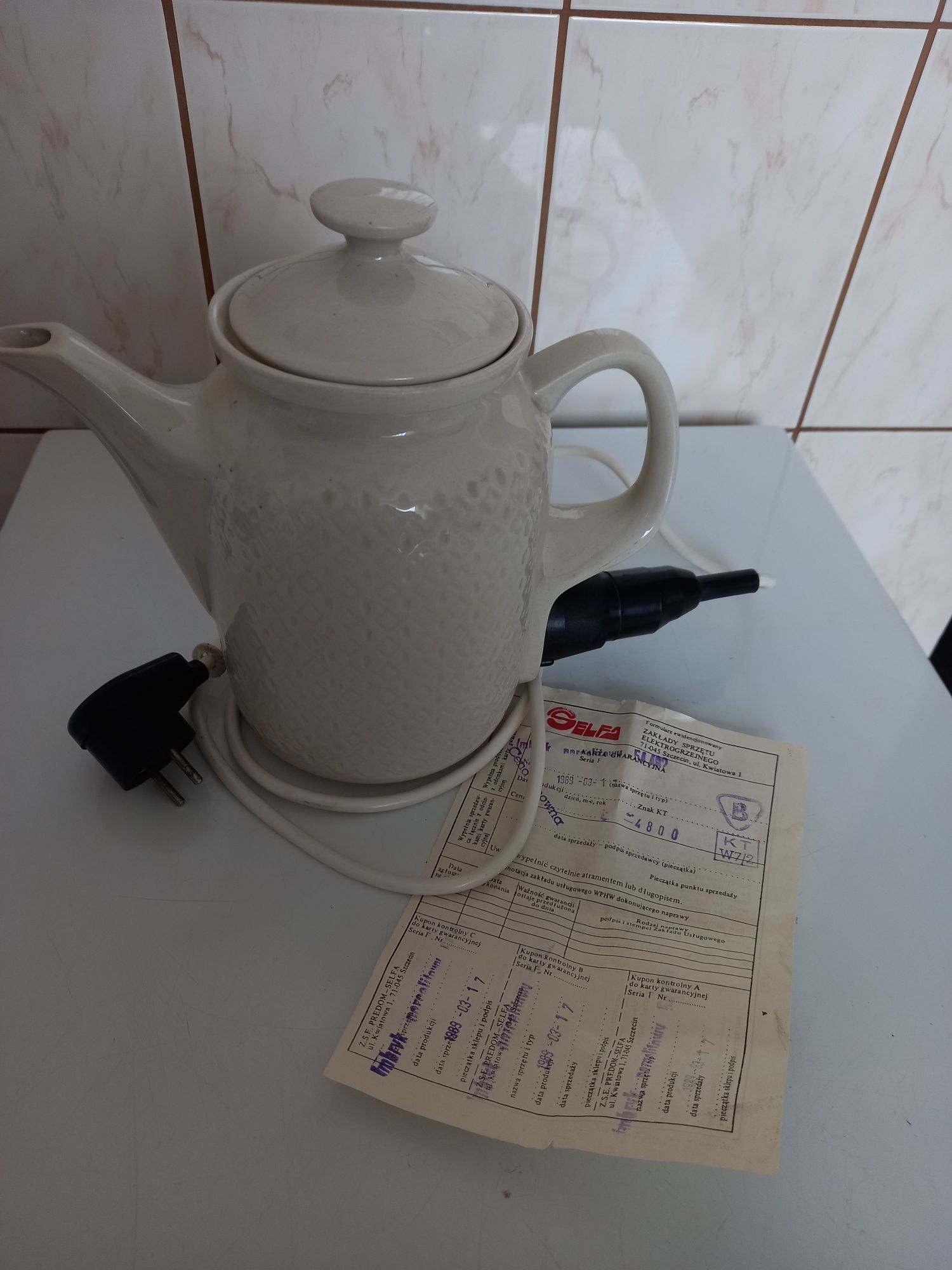 Imbryk porcelitowy