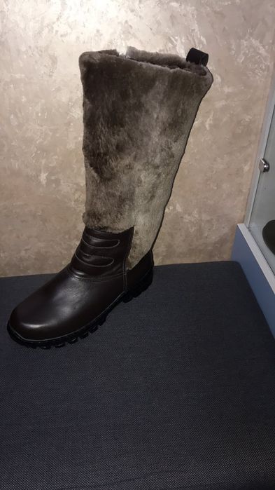 Продам сапожкі унти, видра і бобер шию на заказ любий розмір