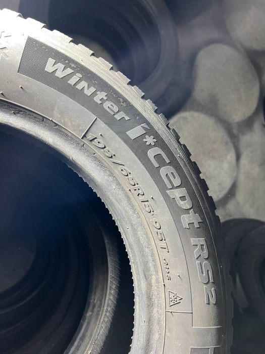 Автошини зимові HANKOOK 195/65/15 (4шт)Резина,Колеса,Гума,Скати, Шини)