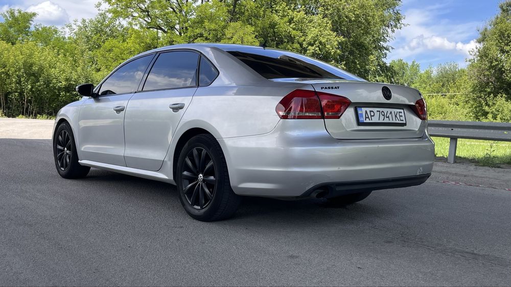 Продам Volkswagen Passat 2,5 , 2011 год ,автомат, газ4