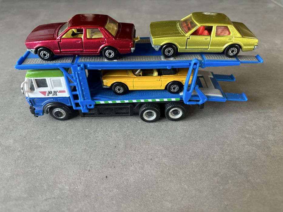 Model Hongwell Cararama Mercedes Laweta