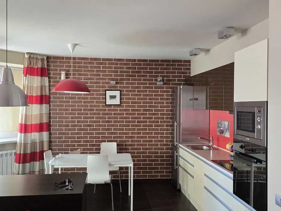 Оренда великої 1 к. Квартири 54м2 Чабани. Моноліт.