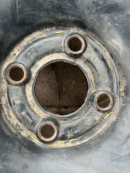 Диски металеві поштучно розпаровка R 14 розболтовка 4/100 Volkswagen