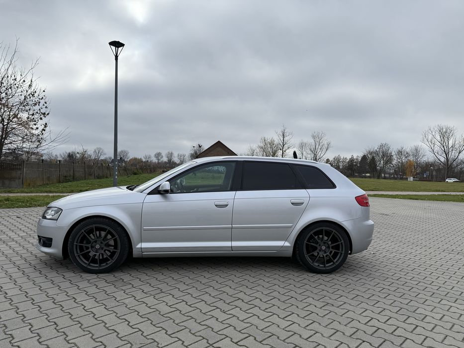 Audi a3 8p 1.8T QUATTRO Bi-ksenon niski przebieg