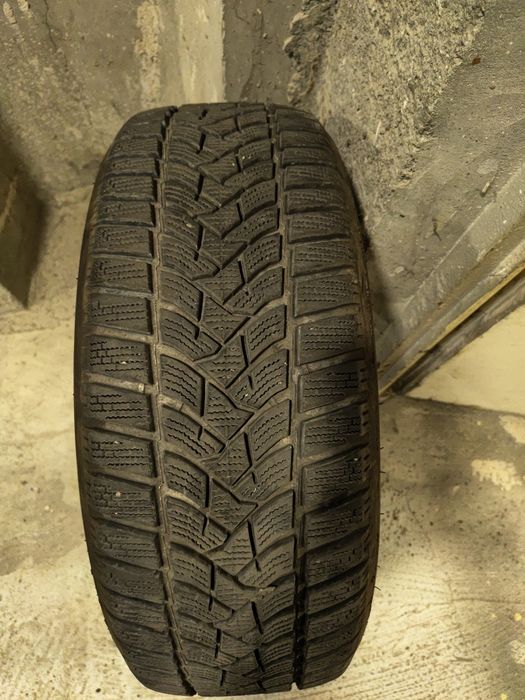 Opony zimowe Dunlop 205/55 r17 95 V