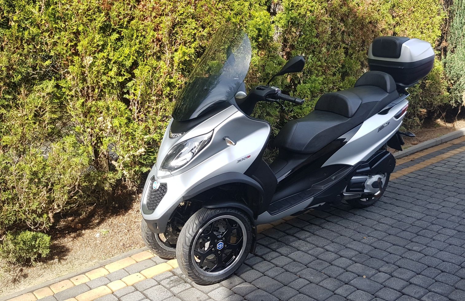 Piaggio Mp3 2016r L5e fuoco