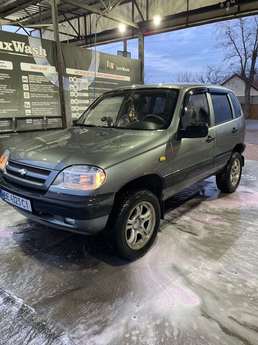 Нива Шевроле 2006
