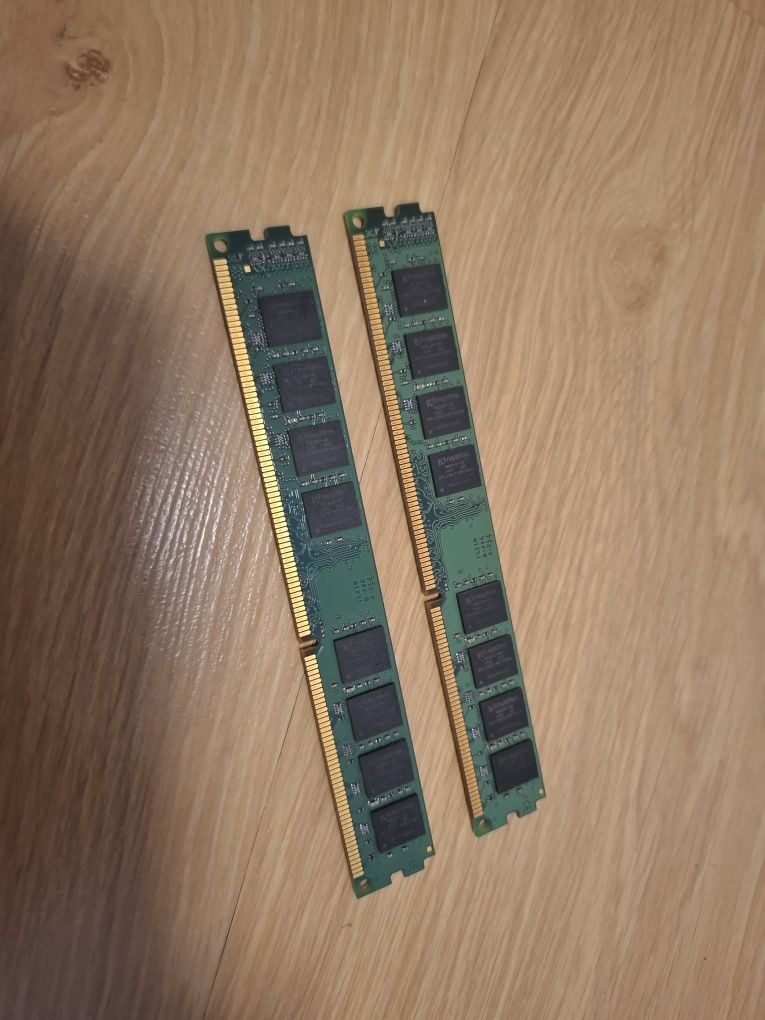 Оперативна пам'ять DDR3 KVR1333D3N9/8G