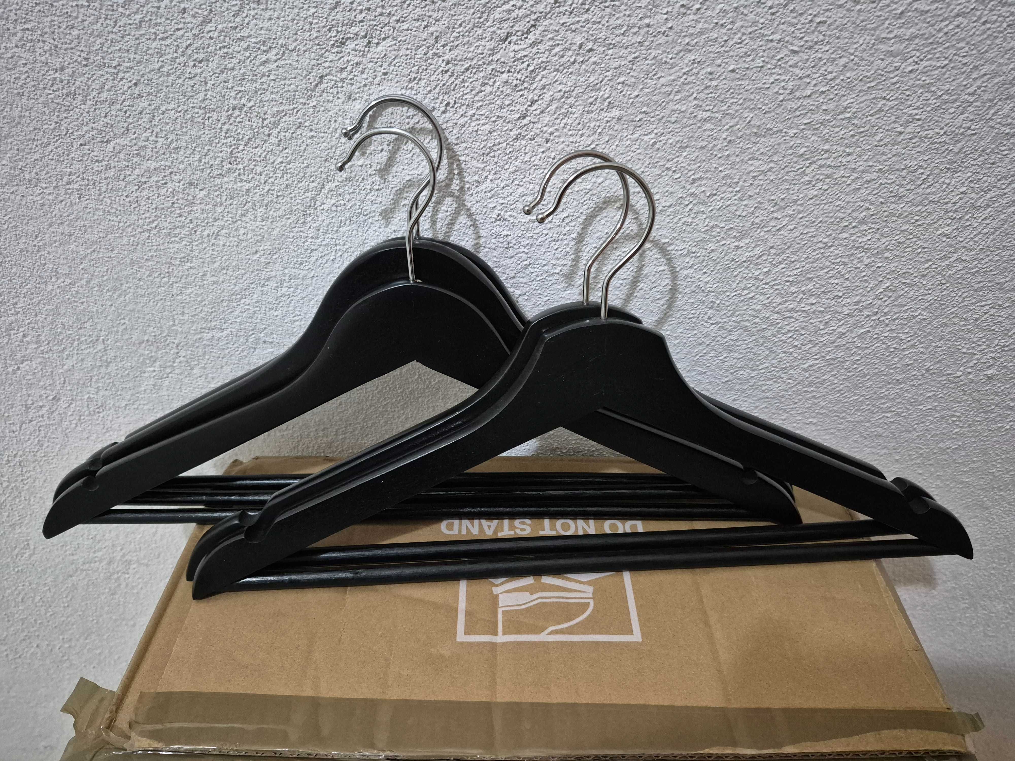 40 Cabides de Madeira