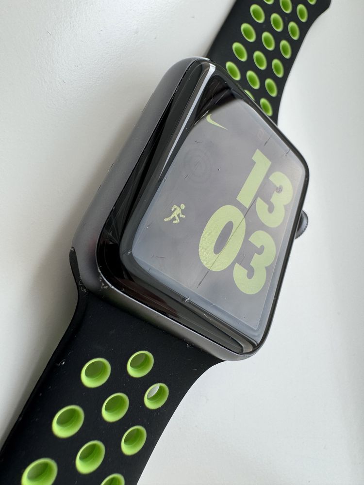 Apple watch 3 42mm nike