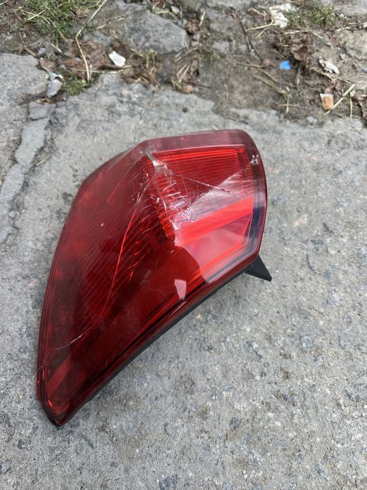 Продам задний правый фонарь на Nissan Qashgai 2007 -09года!Оригинал!