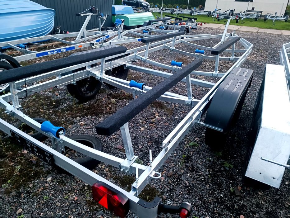 Abi Przyczepa portowa 2,7 tony podłodziowa