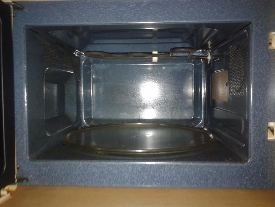 Микроволновая печь-гриль Samsung bio