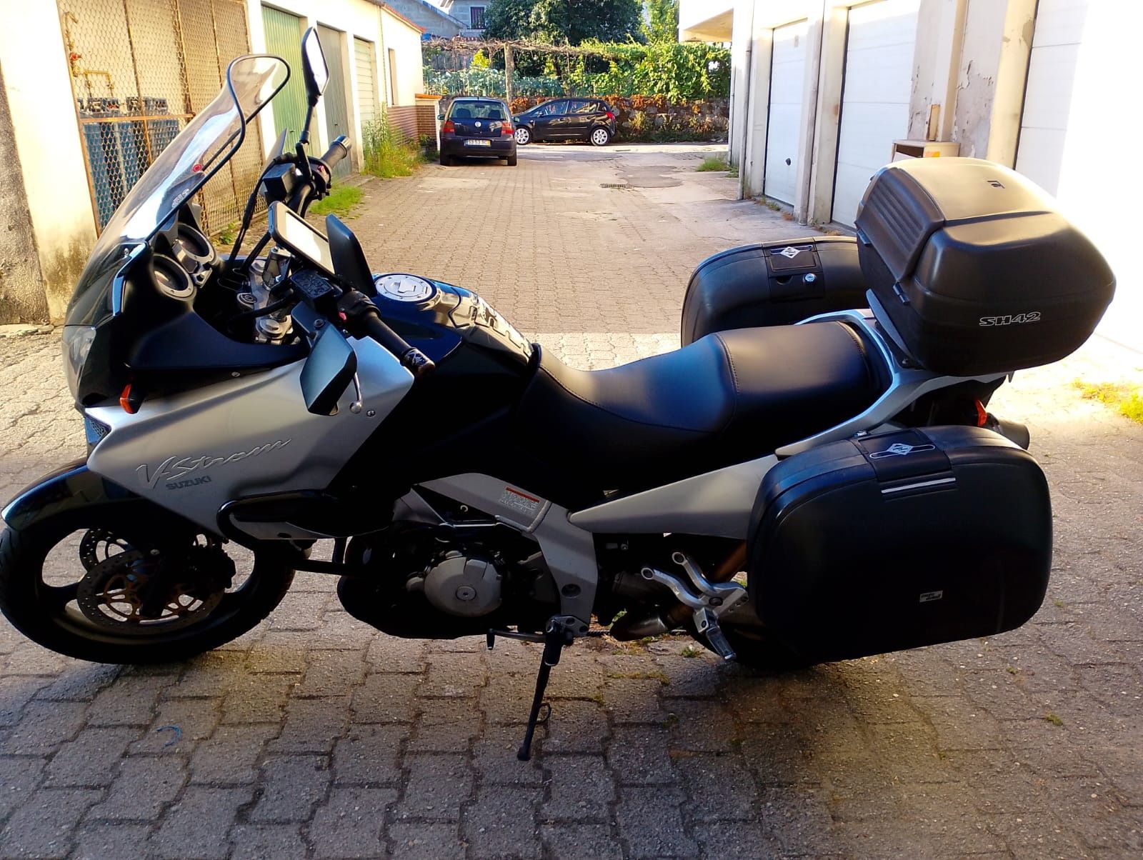 Suzuki V-strom 1000