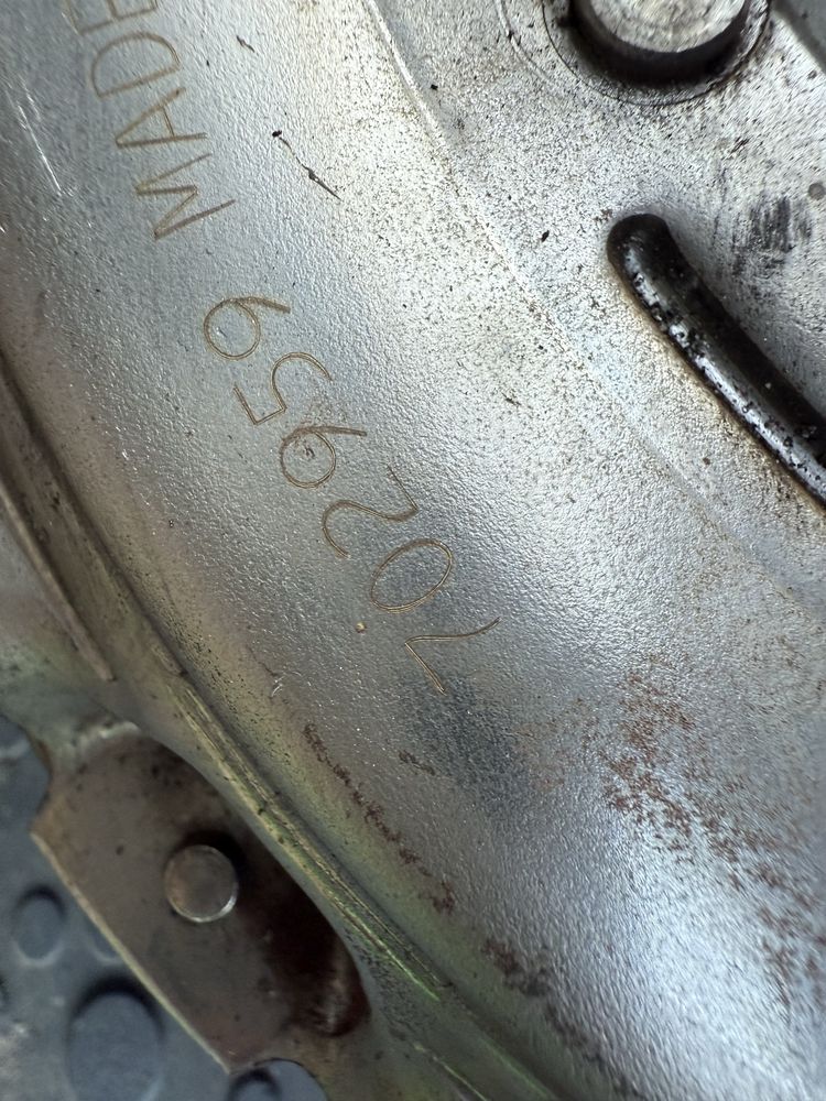 Sprzęgło Valeo Volvo V70 II 2.5 TDI