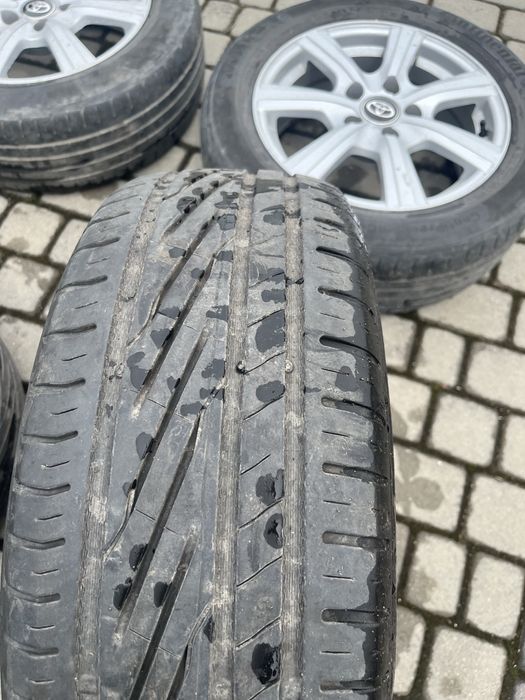 Alufelgi 5x114,3 16 cali Toyota Auris Avensis Corolla opony 205/55/16