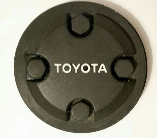 Oryginalne kołpaki Toyota
