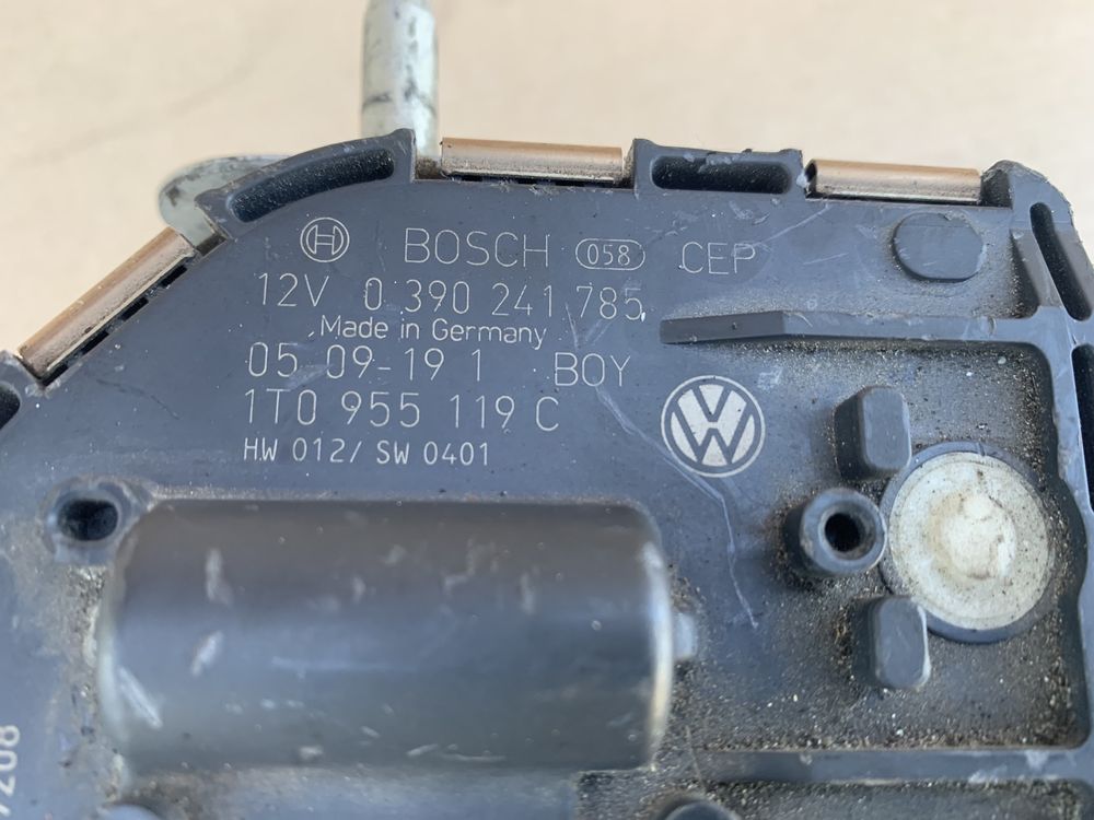 VW Touran Mechanizm wycieraczek lewy silniczek 1T0