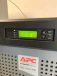 UPS APC Online 40 000 kVA z Baterią 192V