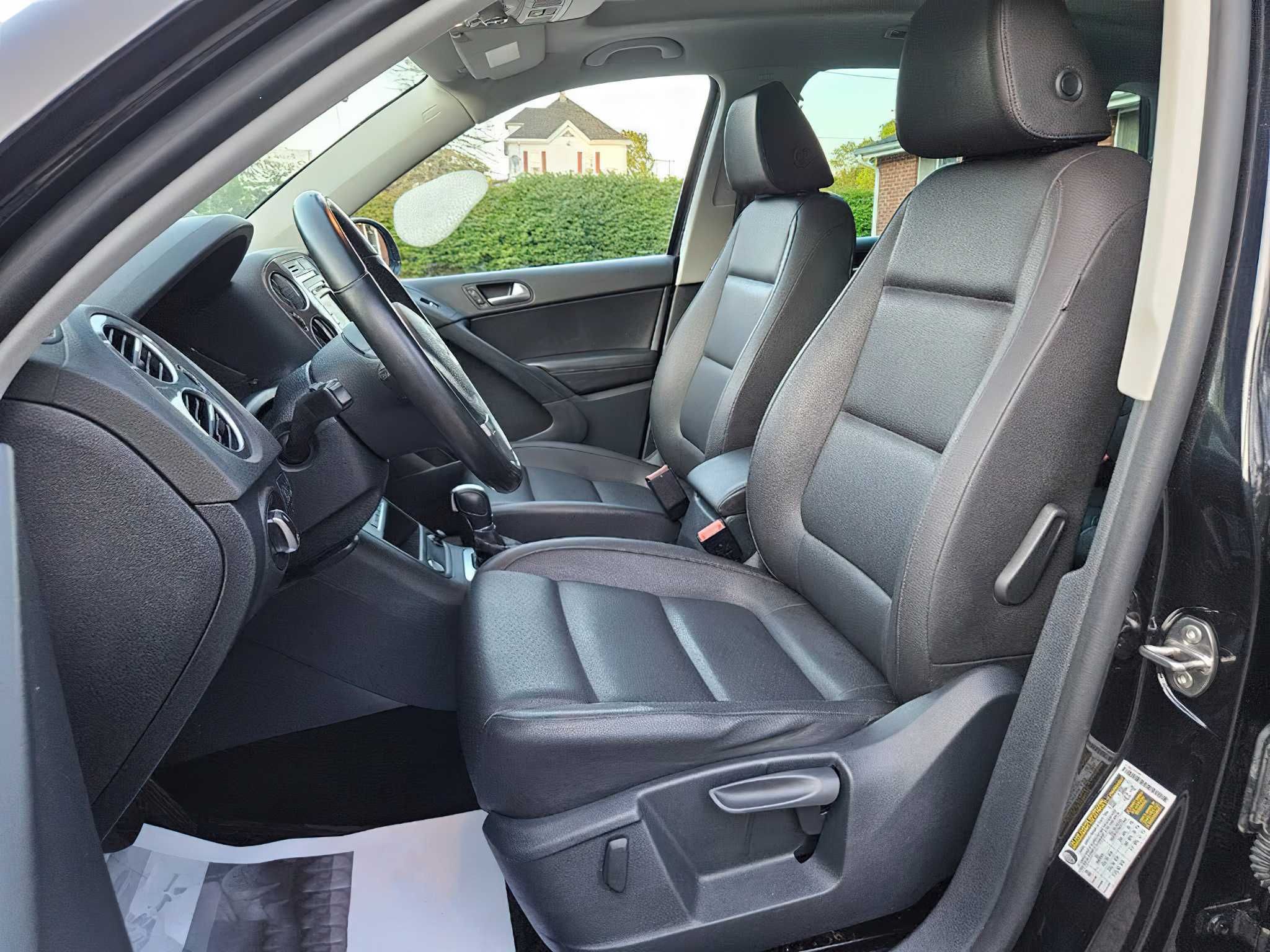 2015 Volkswagen Tiguan SE 4Motion with Appearance