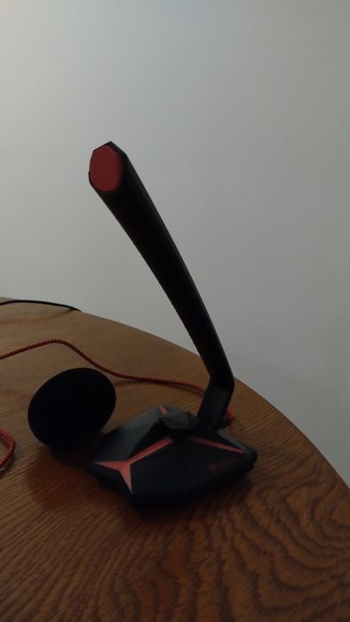 Mikrofon Genesis Radium 200