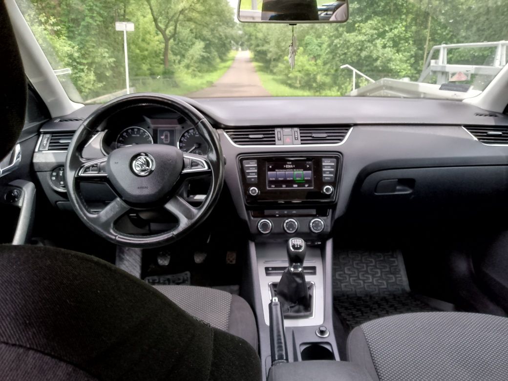 Skoda Octavia 1.6 tdi salon Polska