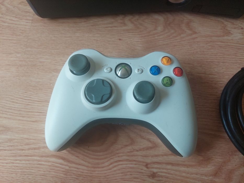 Xbox 360 Slim 4gb