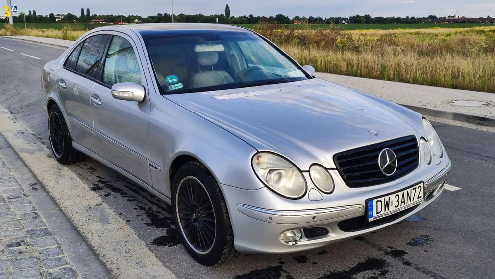 Mercedes-Benz Klasa E Mercedes Benz E klasa kompresor W211