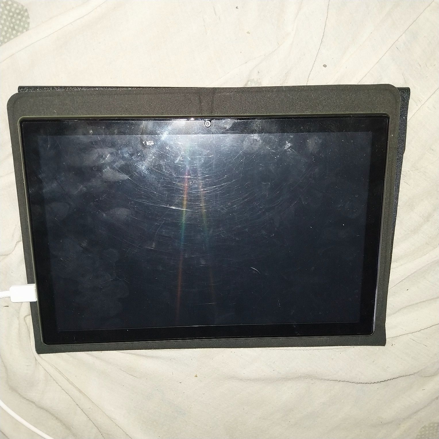 Tablet 10 polegadas com 1T e 16g de memória RAM