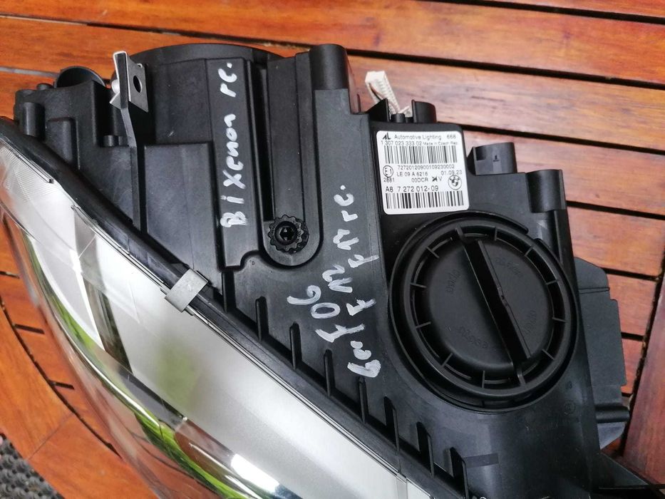 BMW  F06 F12 F13 Reflektory ksenon komplet prawy lewy bi-xenon nowe