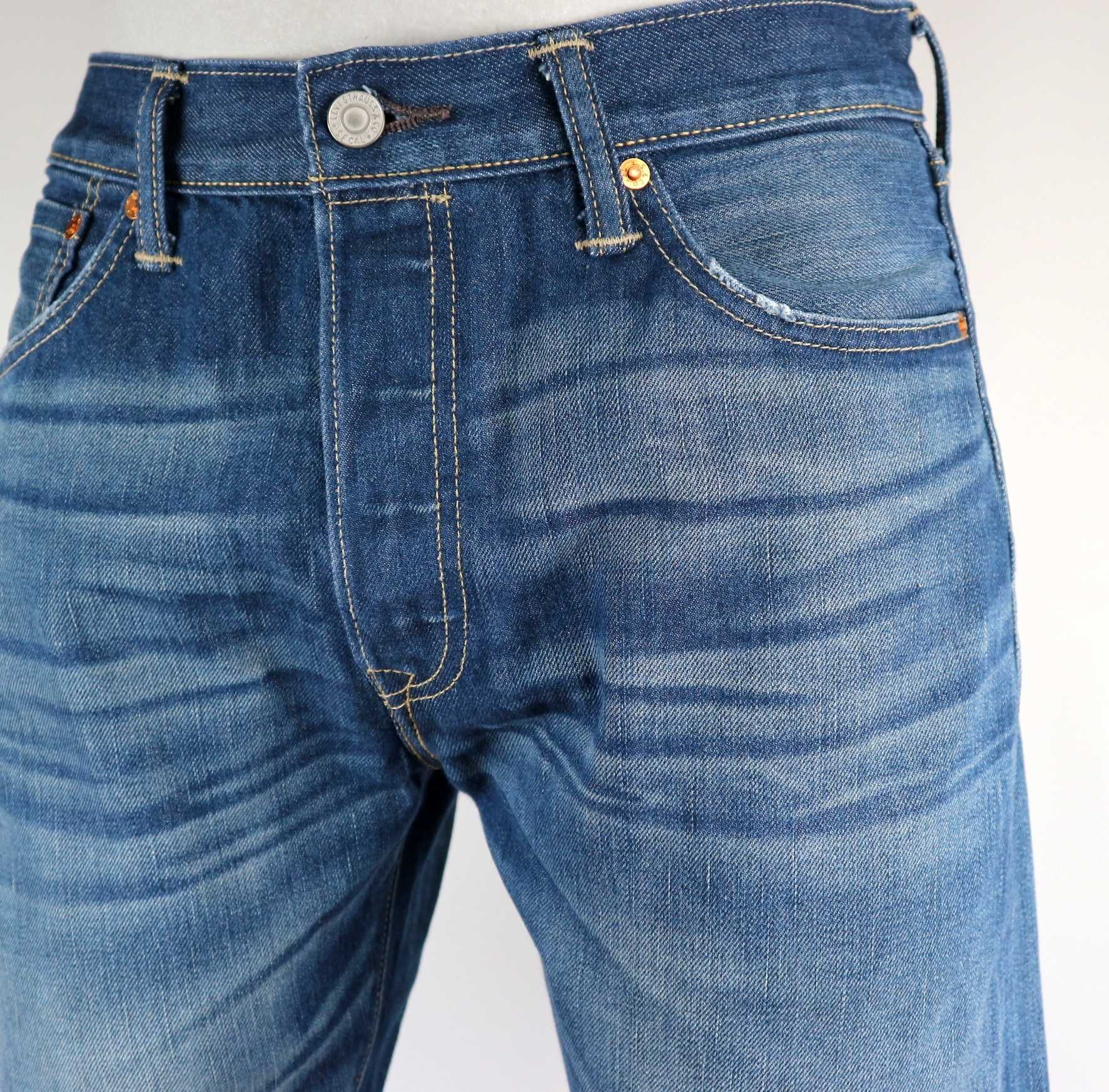 Levis 501 spodenki jeansowe szorty niewykończone W32 pas 2 x 41 cm