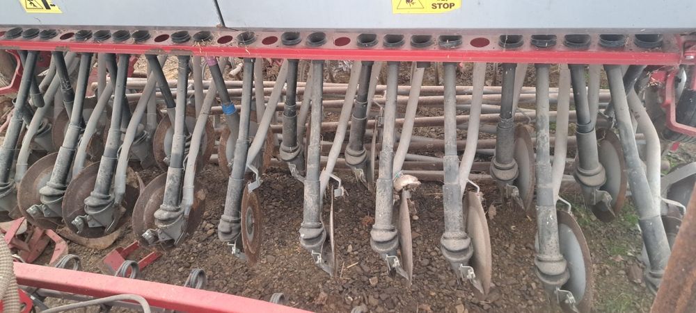 Zestaw uprawowo siewny kongskilde