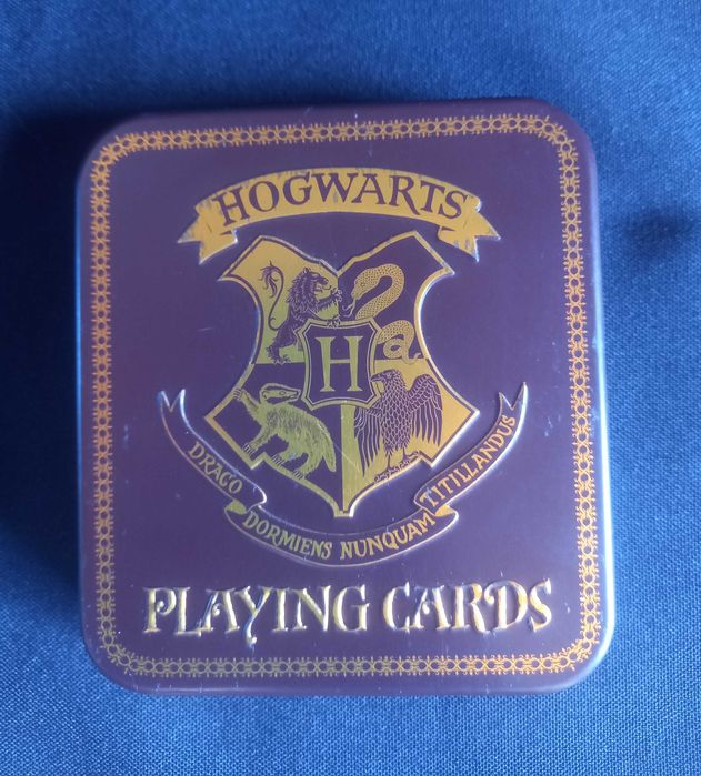 Caixa de lata com cartas Harry Potter