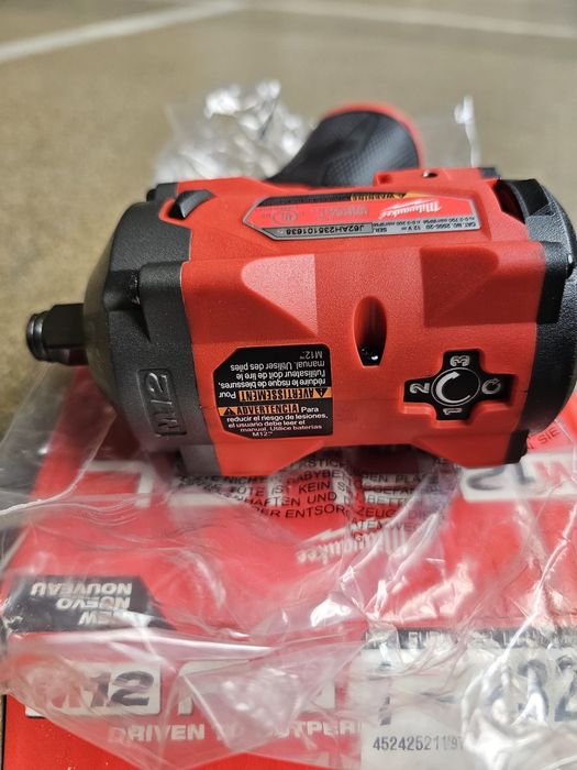 Klucz udarowy 1/2 m12 milwaukee  255-20