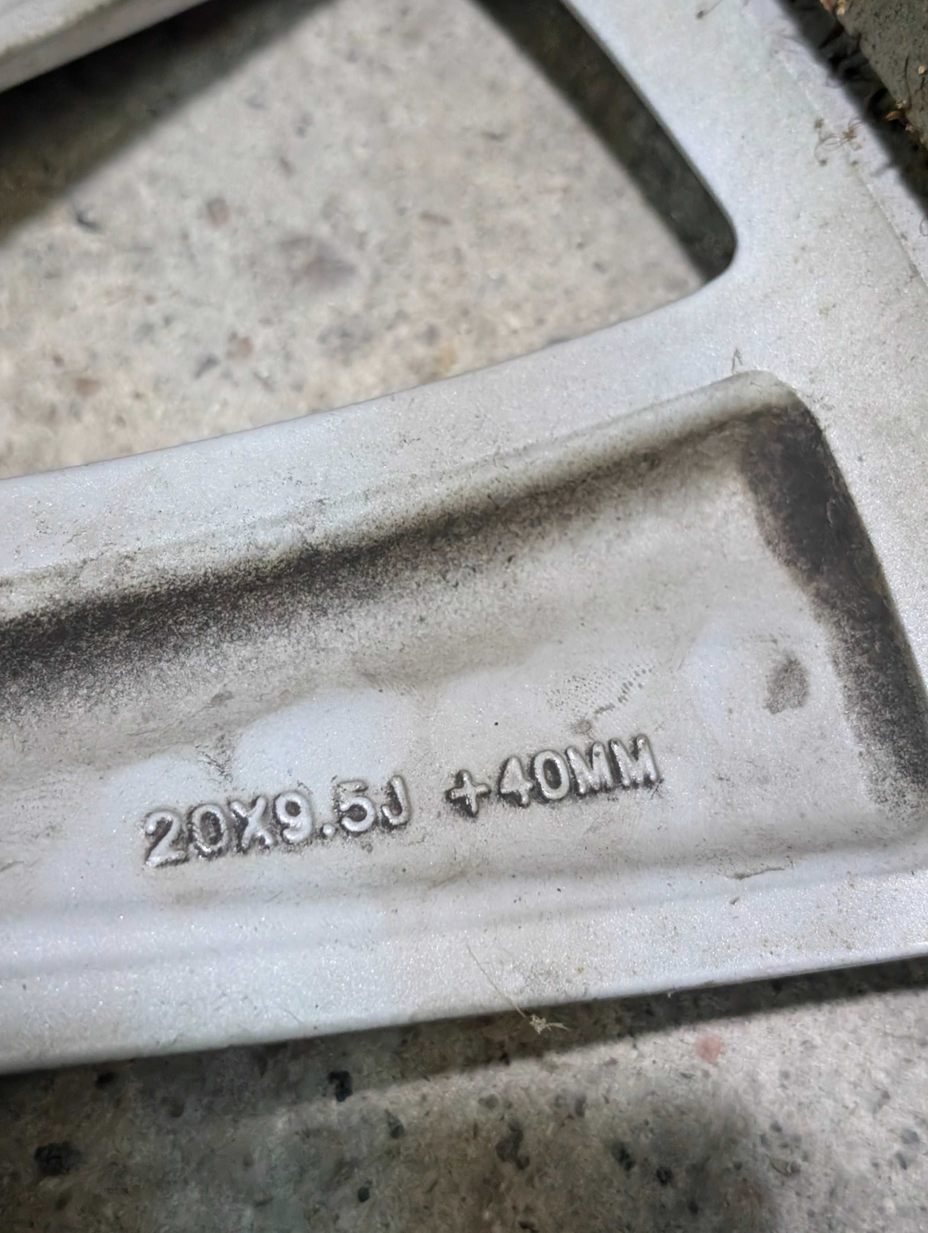 Диск задний 20x9.5 ET40 TESLA MX 1027245-00-C Оригінал під відновлення