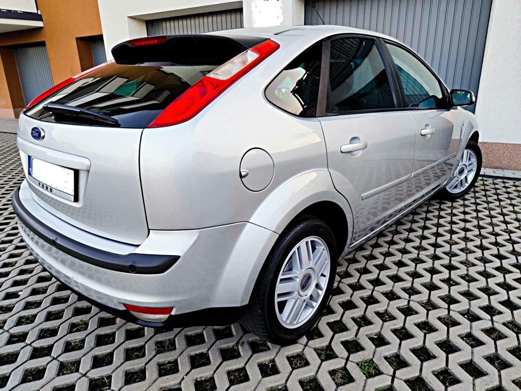 *SREBRNY KRÓL* Śliczny Ford FOCUS GHIA  Klimatronik Tempomat Zobacz