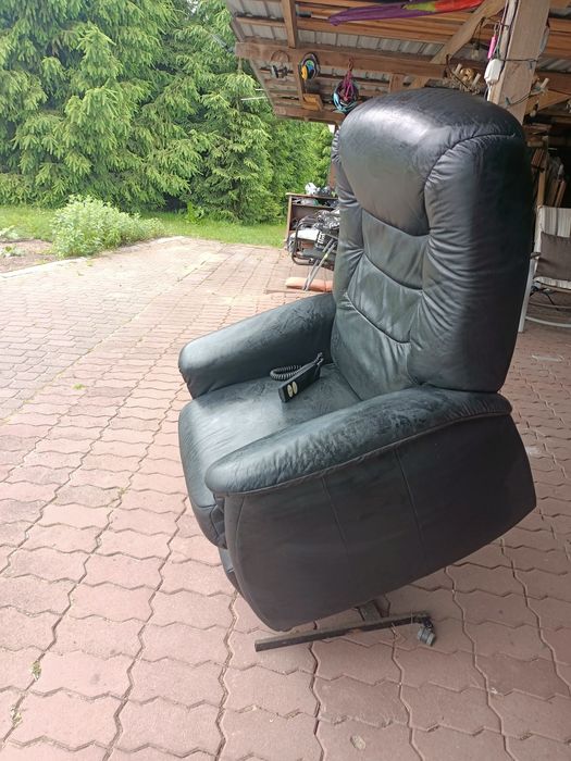 Fotel elektryczny leniwiec rozkładany skórzany skóra
