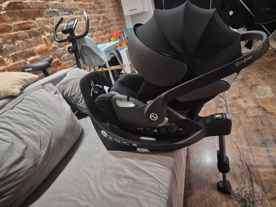 Fotelix cybex Cloud T i-size z baza