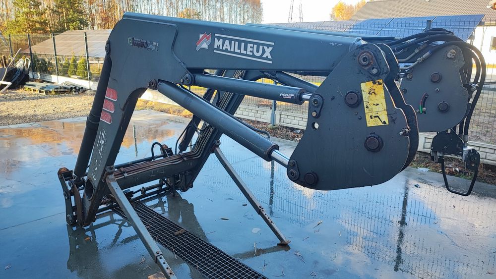 Ładowacz czołowy Mailleux MX 120 sprowadzony