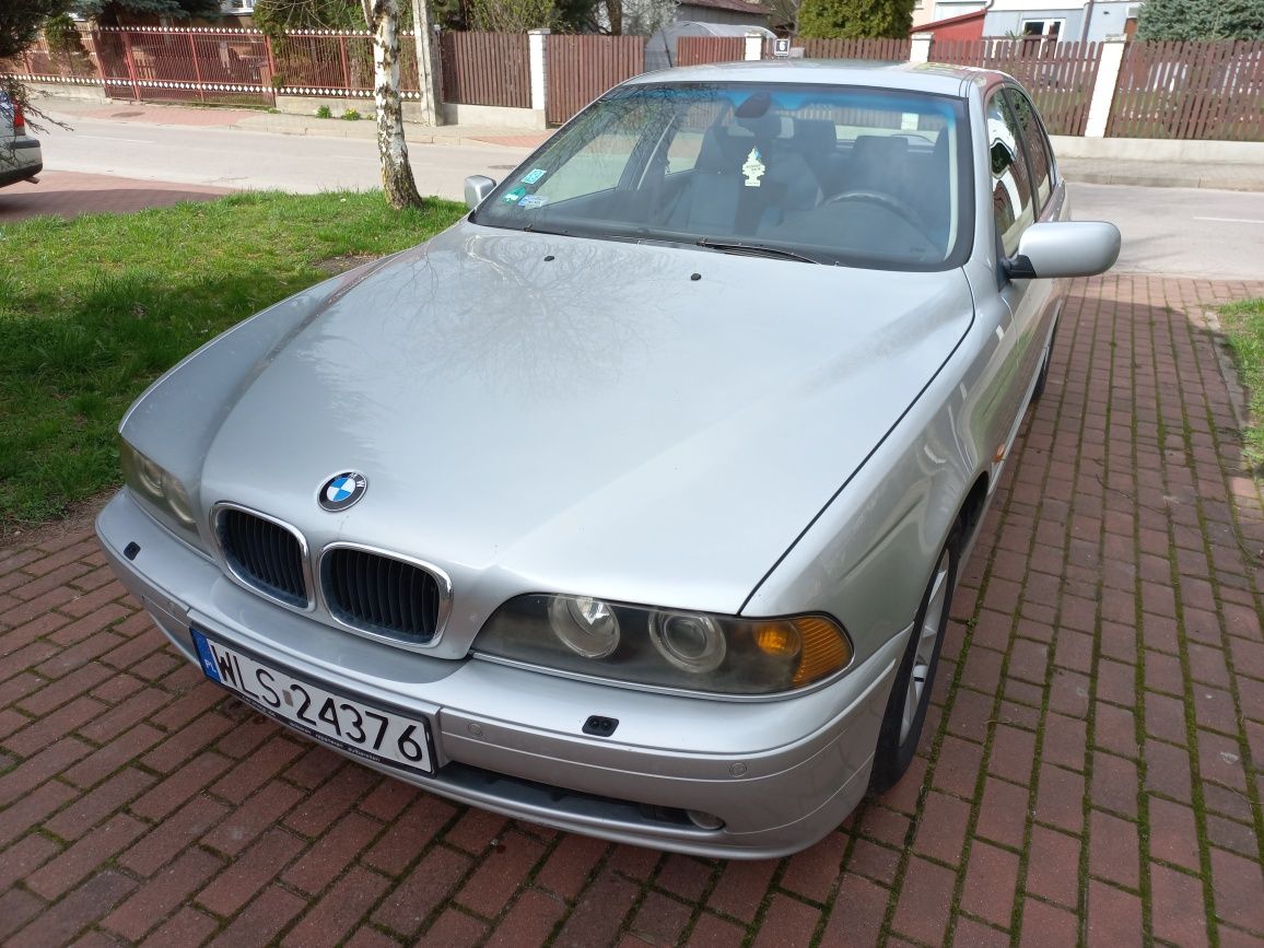 BMW E39 LIFT 2.2b 170km *LPG *2001r *280 tys.km * 10l lpg/100km